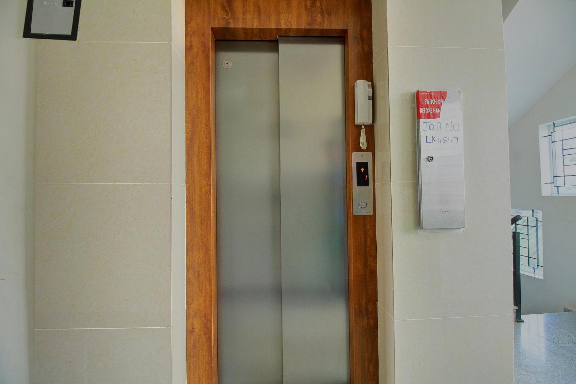 העיר בנגלור Hotel O Manu Residency מראה חיצוני תמונה